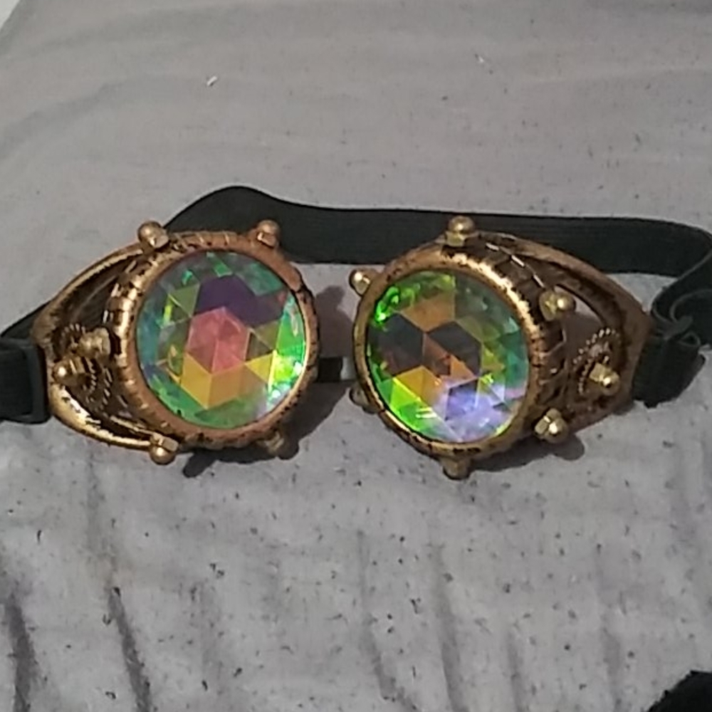Steampunk goggles